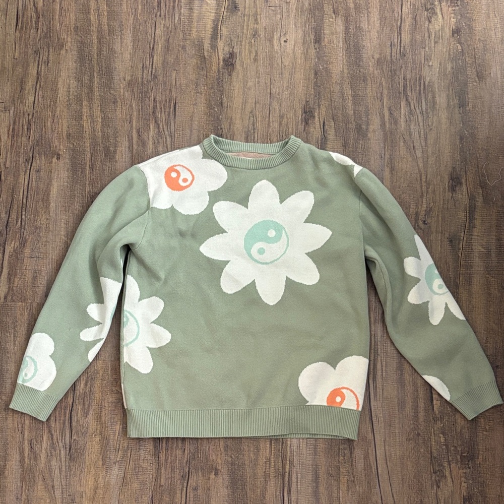 PacSun Sage Green Floral Yin Yang Crewneck Sweater